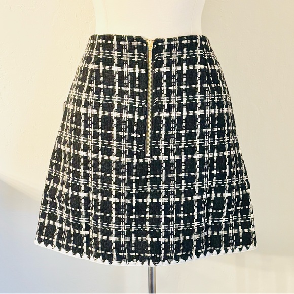Laundry by Shelli Segal Black with White Plaid
Tweed Mini Skirt, Sz Small, NWT - Picture 2 of 10